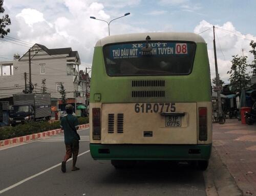 Có dòng suối nhỏ…