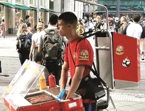 Bán hàng rong ở Berlin