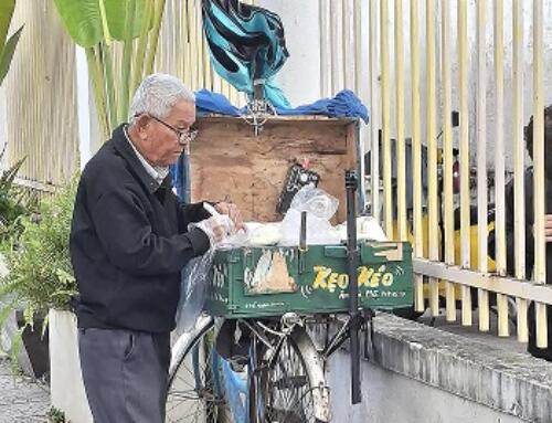 Bán kẹo gương, kéo